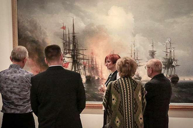 Картинки по запросу Выставка Айвазовского в Санкт Петербурге