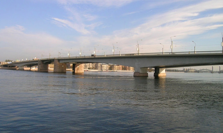 Мост Александра Невского, Санкт-Петербург