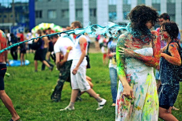 Фестиваль красок в Санкт-Петербурге